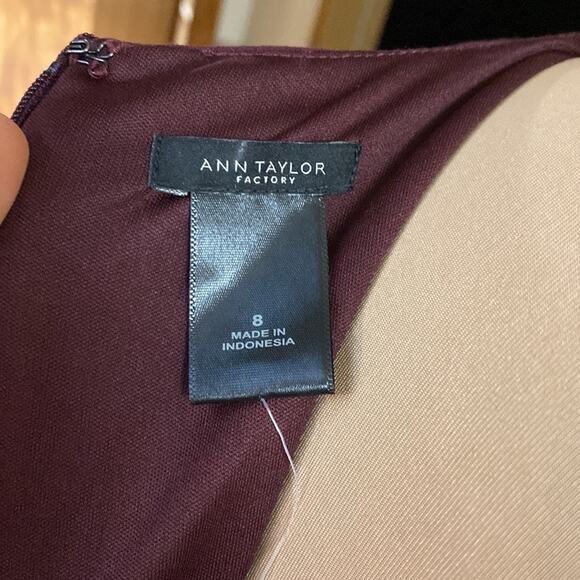 Ann Taylor wine red‎ academia fitted v neck split sleeve sheath mini dress - Picture 4 of 8